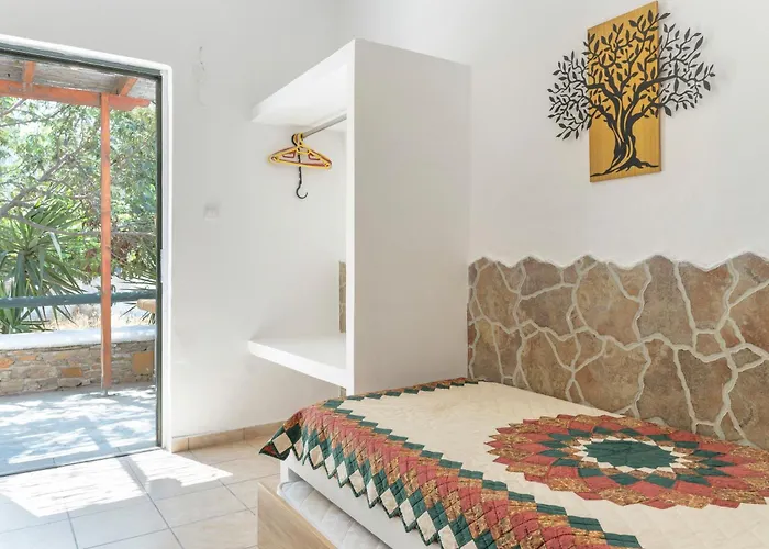 Mouria 4 アパート *