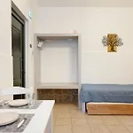 Mouria 4 Apartamento *