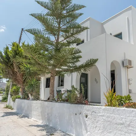 Apartment Mouria 4 *